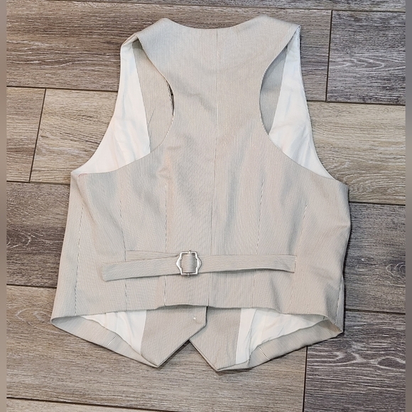 We The Free Beige Button-Up Pinstrupe Vest Size Medium - Picture 8 of 8